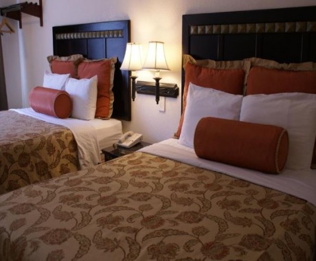 Harborview Inn and Suites - 2 Queen Beds